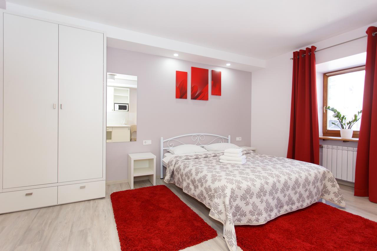 Bessarabka Apartments キエフ エクステリア 写真